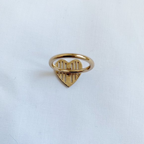 VINTAGE | STACKABLE GOLD HEART RINGS - Picture 7 of 8